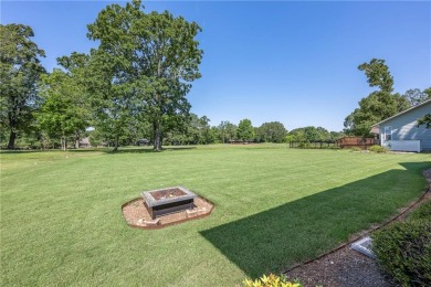 Stunning one level home on the Highlands golf course. The 17th on Bella Vista Country Club - Highlands in Arkansas - for sale on GolfHomes.com, golf home, golf lot