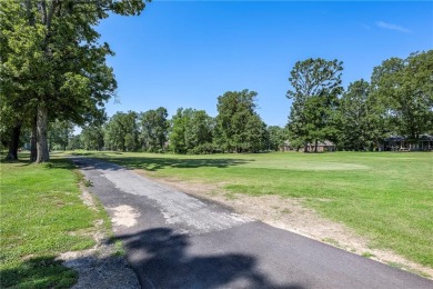 Stunning one level home on the Highlands golf course. The 17th on Bella Vista Country Club - Highlands in Arkansas - for sale on GolfHomes.com, golf home, golf lot