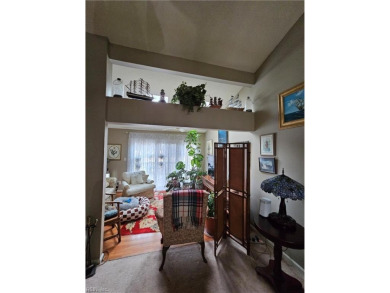 WELCOME HOME! This beautiful, spacious, well-kept condo on Greenbrier Country Club in Virginia - for sale on GolfHomes.com, golf home, golf lot