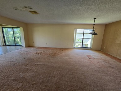 This 2 Bedroom Condo with an amazing Golf Course View, awaits on Hunters Run Golf and Country Club in Florida - for sale on GolfHomes.com, golf home, golf lot