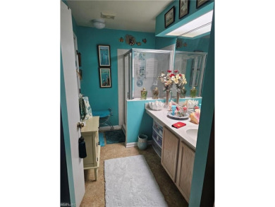 WELCOME HOME! This beautiful, spacious, well-kept condo on Greenbrier Country Club in Virginia - for sale on GolfHomes.com, golf home, golf lot