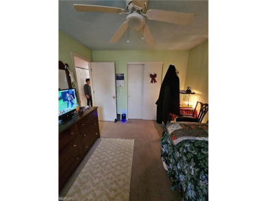 WELCOME HOME! This beautiful, spacious, well-kept condo on Greenbrier Country Club in Virginia - for sale on GolfHomes.com, golf home, golf lot