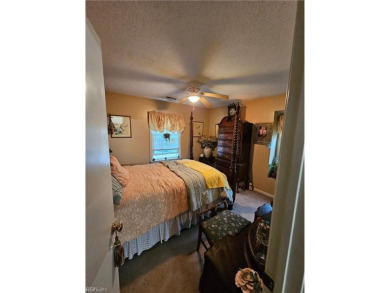 WELCOME HOME! This beautiful, spacious, well-kept condo on Greenbrier Country Club in Virginia - for sale on GolfHomes.com, golf home, golf lot