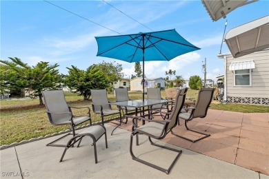 Your Perfect Florida Getaway Awaits! PRICE IMPROVEMENT!!! on Six Lakes Country Club in Florida - for sale on GolfHomes.com, golf home, golf lot