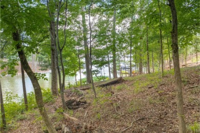 Tucked in a peaceful cove, this exceptional lakefront home site on Reynolds Lake Oconee - The Oconee in Georgia - for sale on GolfHomes.com, golf home, golf lot