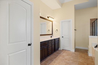 Beautiful 3-bedroom, 2.5-bath home with an oversized 3-car on Pecan Plantation Country Club in Texas - for sale on GolfHomes.com, golf home, golf lot