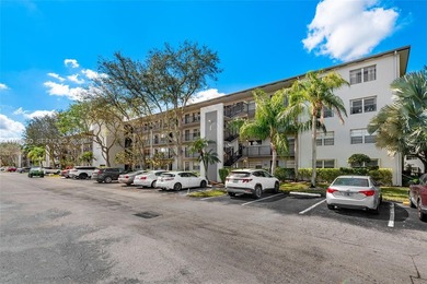 Welcome to this beautifully renovated 1-bedroom, 1.5 bathroom on Flamingo Lakes Country Club in Florida - for sale on GolfHomes.com, golf home, golf lot