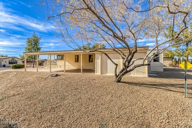 Perfect light renovation project!! Detached 16 * 15 (garage on Paradise Peak Golf Course in Arizona - for sale on GolfHomes.com, golf home, golf lot
