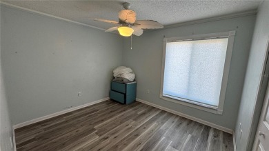 Charming and updated 2-bedroom, 1-bath, 1-car garage home on an on Duffys Golf Center in Florida - for sale on GolfHomes.com, golf home, golf lot