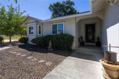 Welcome to this single-level charmer, featuring 3 bedrooms and 2 on Hidden Valley Lake Golf and Country Club in California - for sale on GolfHomes.com, golf home, golf lot