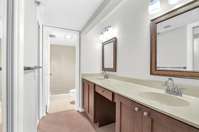 Don't miss this centrally located ground floor apartment with on The Country Club At Boca Raton in Florida - for sale on GolfHomes.com, golf home, golf lot