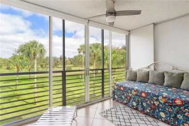 Highly Sought, seldom available, *King* apartment on Palm-Aire Country Club and Resort - The Oaks in Florida - for sale on GolfHomes.com, golf home, golf lot