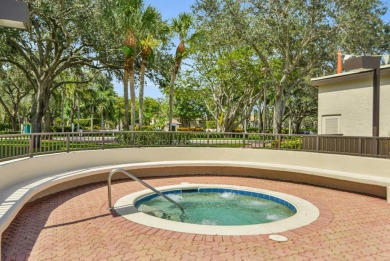 Don't miss this centrally located ground floor apartment with on The Country Club At Boca Raton in Florida - for sale on GolfHomes.com, golf home, golf lot