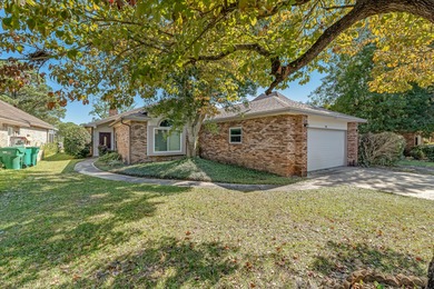 Fantastic location in the gated community of Shalimar Pointe. A on Shalimar Pointe Golf and Country Club in Florida - for sale on GolfHomes.com, golf home, golf lot