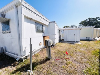 Listing - 1608 Minnesota Ave, Bradenton FL 34207 - $107,000 on Sara Bay Country Club in Florida - for sale on GolfHomes.com, golf home, golf lot