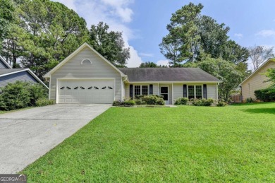 Welcome home! This fully updated 3 bedroom, 2 bath ranch has a on Heritage Golf Links in Georgia - for sale on GolfHomes.com, golf home, golf lot