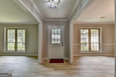Welcome home! This fully updated 3 bedroom, 2 bath ranch has a on Heritage Golf Links in Georgia - for sale on GolfHomes.com, golf home, golf lot