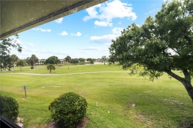 Unleash your inner golfer in this furnished-turnkey END UNIT on Vista Plantation Golf Club in Florida - for sale on GolfHomes.com, golf home, golf lot