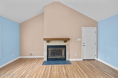 Welcome to this beautifully renovated 2-bedroom, 2.5-bathroom on Harbour Point Golf Club in North Carolina - for sale on GolfHomes.com, golf home, golf lot