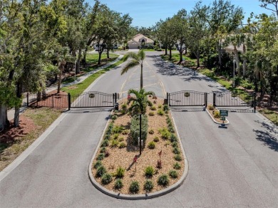 Welcome home to Wexford on the Green located in Plantation Golf on Plantation Golf and Country Club in Florida - for sale on GolfHomes.com, golf home, golf lot