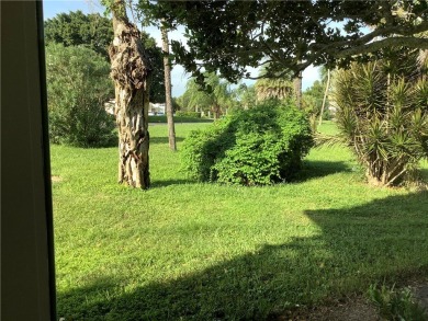 Totally updated first floor condo in active 55+ community with on Vero Beach South Golf Course in Florida - for sale on GolfHomes.com, golf home, golf lot