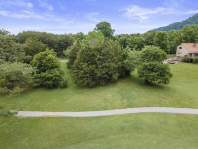 Level .34 acre lot right beside the Clinch View Golf Course on Clinchview Golf and Country Club in Tennessee - for sale on GolfHomes.com, golf home, golf lot
