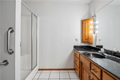 Charming 3 bed, 2 bath single-level home in a quiet Siloam on Dawn Hill Country Club in Arkansas - for sale on GolfHomes.com, golf home, golf lot