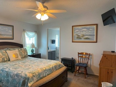 Beautifully Maintained Home offers an Inviting and Spacious on Four Lakes Golf Club in Florida - for sale on GolfHomes.com, golf home, golf lot
