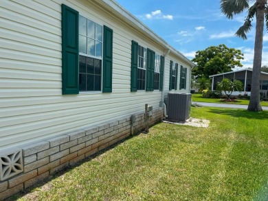 Beautifully Maintained Home offers an Inviting and Spacious on Four Lakes Golf Club in Florida - for sale on GolfHomes.com, golf home, golf lot