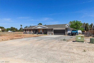 Recently renovated just waiting for your final touches for on Lakeview Executive Golf Course in Nevada - for sale on GolfHomes.com, golf home, golf lot