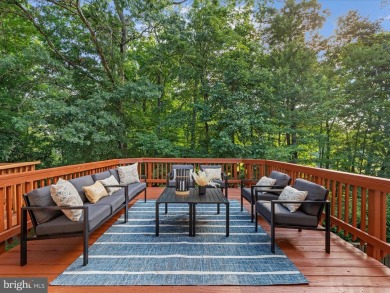 Tucked away on a quiet cul-de-sac in the highly desirable on Penderbrook Golf Club in Virginia - for sale on GolfHomes.com, golf home, golf lot
