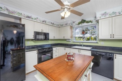 This end unit is lighter and brighter! Vaulted ceiling too. 3 on Martin Downs Country Club in Florida - for sale on GolfHomes.com, golf home, golf lot