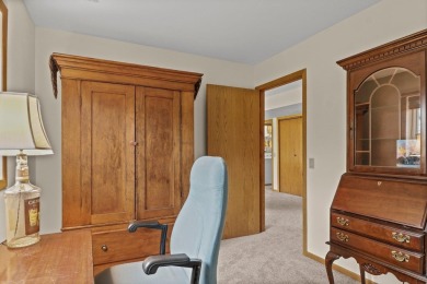 Golfview Townhouse Condo boasts great updates, a quiet secluded on Lake Windsor Country Club in Wisconsin - for sale on GolfHomes.com, golf home, golf lot