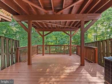 Tucked away on a quiet cul-de-sac in the highly desirable on Penderbrook Golf Club in Virginia - for sale on GolfHomes.com, golf home, golf lot