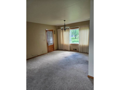 Discover charm and comfort in this 2 bedroom, 1 bath ranch style on Quail Creek Country Club in Illinois - for sale on GolfHomes.com, golf home, golf lot