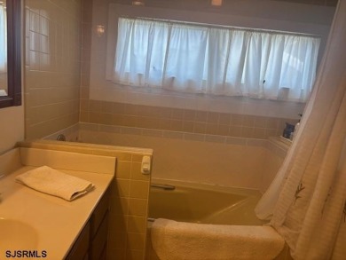 Welcome to 5 Greate Bay.  One of the largest condo's on the on Greate Bay Golf Club in New Jersey - for sale on GolfHomes.com, golf home, golf lot