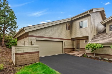 This townhome in Broken Top is surrounded by beautiful on Broken Top Club in Oregon - for sale on GolfHomes.com, golf home, golf lot