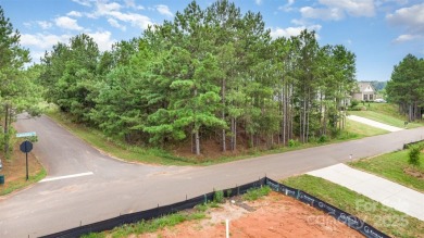 Rare opportunity to build on one of the last remaining lots in on Edgewater Golf Club in South Carolina - for sale on GolfHomes.com, golf home, golf lot