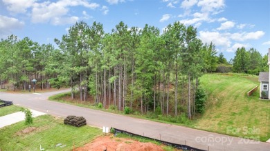 Rare opportunity to build on one of the last remaining lots in on Edgewater Golf Club in South Carolina - for sale on GolfHomes.com, golf home, golf lot