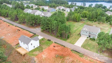 Rare opportunity to build on one of the last remaining lots in on Edgewater Golf Club in South Carolina - for sale on GolfHomes.com, golf home, golf lot