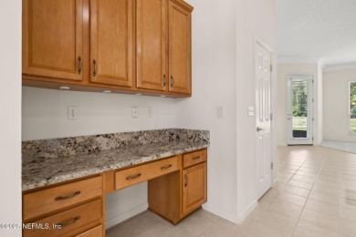 **Move in ready!** This beautifully landscaped all-brick on Magnolia Point Golf and Country Club in Florida - for sale on GolfHomes.com, golf home, golf lot