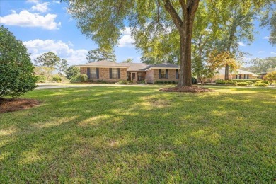 This price adjustment just makes it too hard to pass up! Welcome on Killearn Country Club and Inn in Florida - for sale on GolfHomes.com, golf home, golf lot