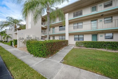 OWNER WANTS OFFER. This lovely Third Floor unit (elevator on Kingsway Country Club in Florida - for sale on GolfHomes.com, golf home, golf lot