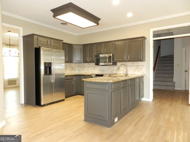 IMPROVEMENTS HAVE BEEN MADE!! Location situated on the golf on Braelinn Golf Club in Georgia - for sale on GolfHomes.com, golf home, golf lot