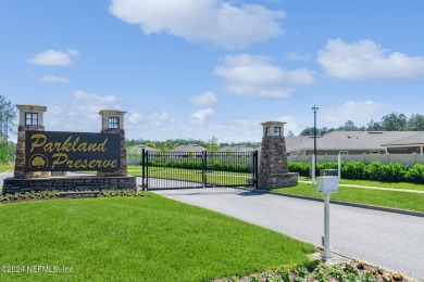 Lakeview Smart Home with over $34,000 in upgrades and premiums! on Slammer and Squire Golf Course in Florida - for sale on GolfHomes.com, golf home, golf lot