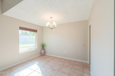 Welcome to this well-maintained, golf course view lot, 2-bedroom on Sun City-Willow Creek / Willow Brook  in Arizona - for sale on GolfHomes.com, golf home, golf lot