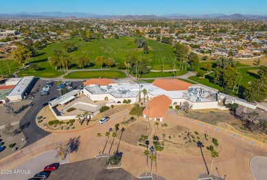 Welcome to this well-maintained, golf course view lot, 2-bedroom on Sun City-Willow Creek / Willow Brook  in Arizona - for sale on GolfHomes.com, golf home, golf lot