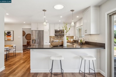 Offers by 10am, Wed, 6/4. Beautiful single-level home on Boundary Oak Golf Course in California - for sale on GolfHomes.com, golf home, golf lot