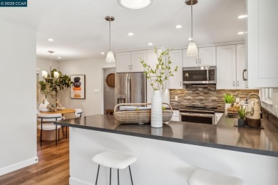 Offers by 10am, Wed, 6/4. Beautiful single-level home on Boundary Oak Golf Course in California - for sale on GolfHomes.com, golf home, golf lot
