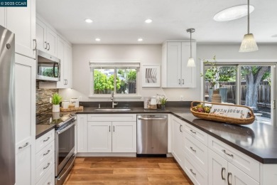Offers by 10am, Wed, 6/4. Beautiful single-level home on Boundary Oak Golf Course in California - for sale on GolfHomes.com, golf home, golf lot
